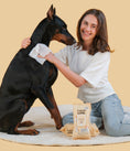 Cargar la imagen en la vista de la galería, Wiping dog with Lumi-noble Fragrance Free Cleansing Pet Wipes

