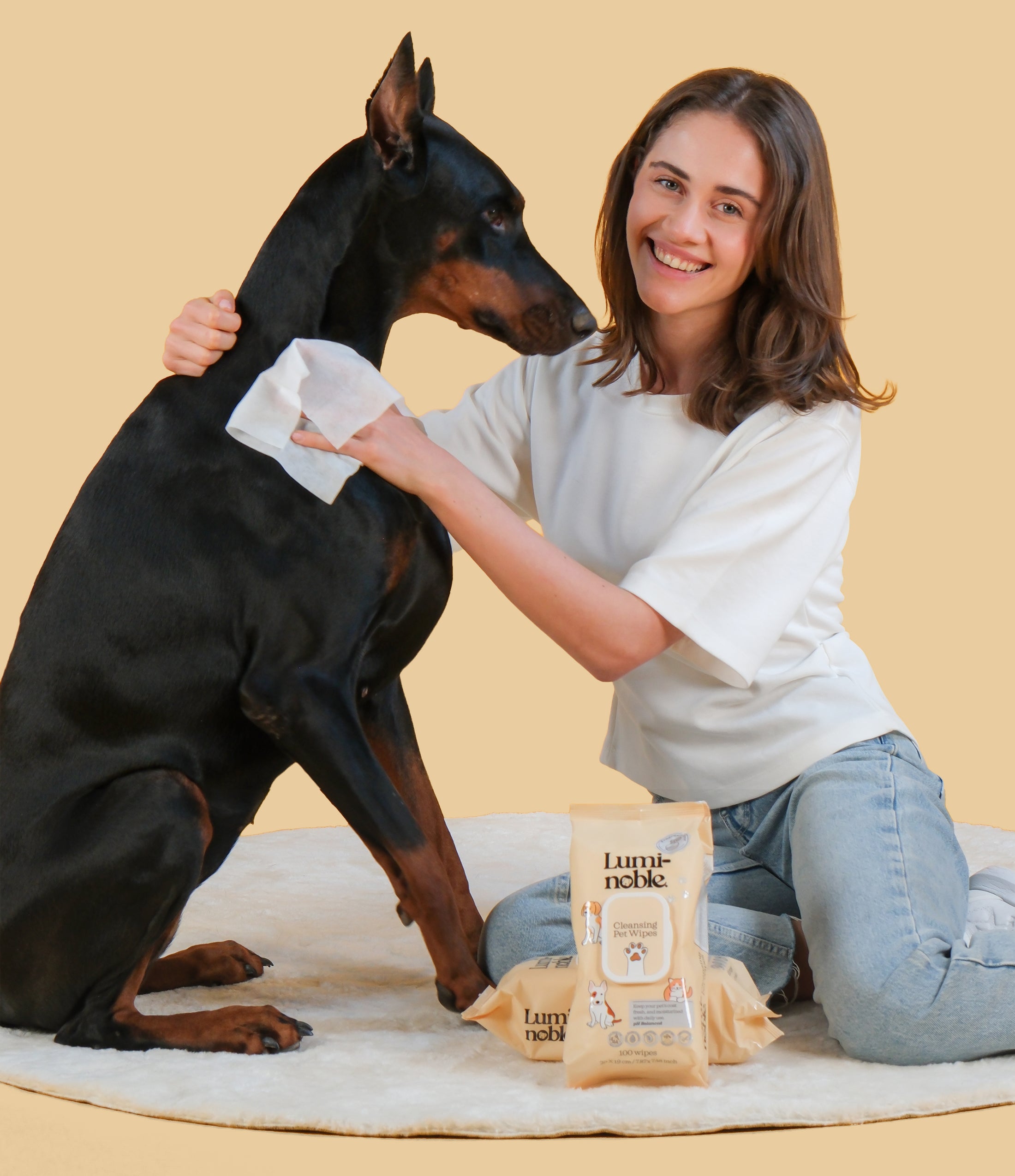 Wiping dog with Lumi-noble Fragrance Free Cleansing Pet Wipes