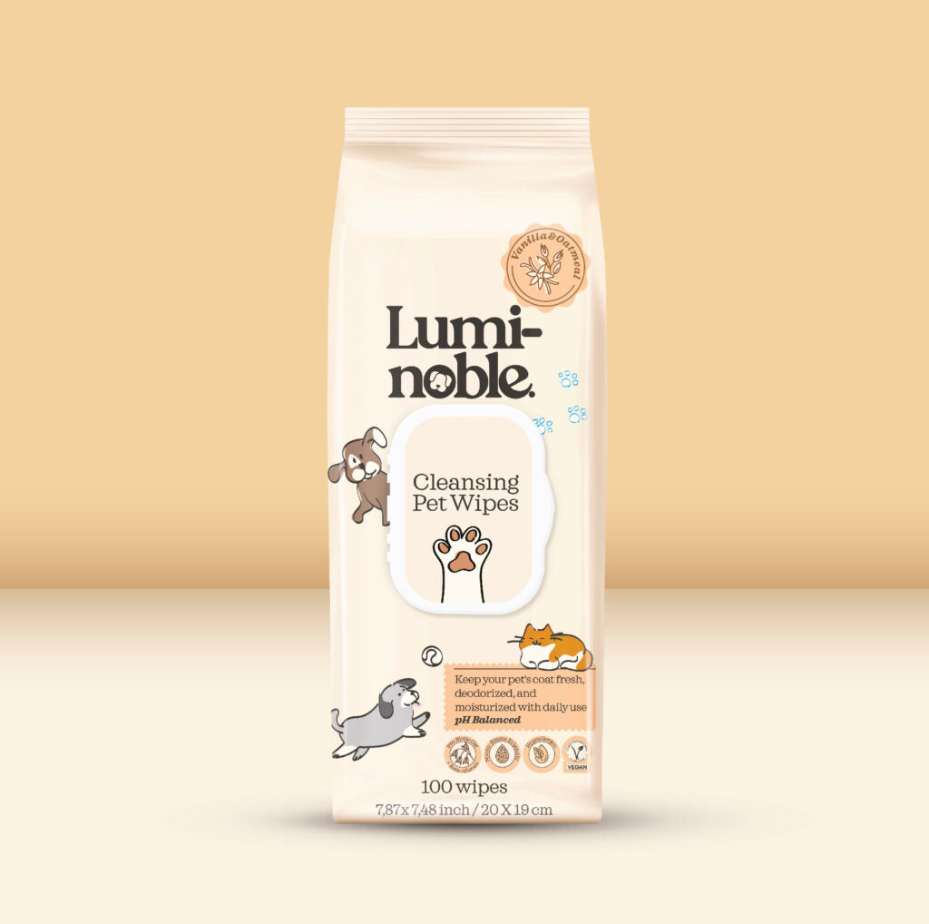 Lumi-noble Pet Cleansing Wipes 100-count pack, hypoallergenic and biodegradable